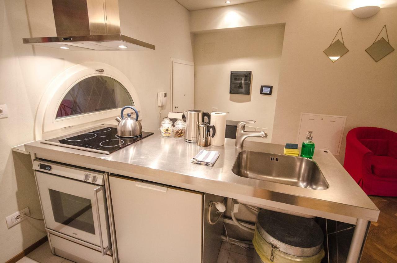 Azeglio Apartment, A Due Passi Da Piazza Maggiore بولونيا المظهر الخارجي الصورة