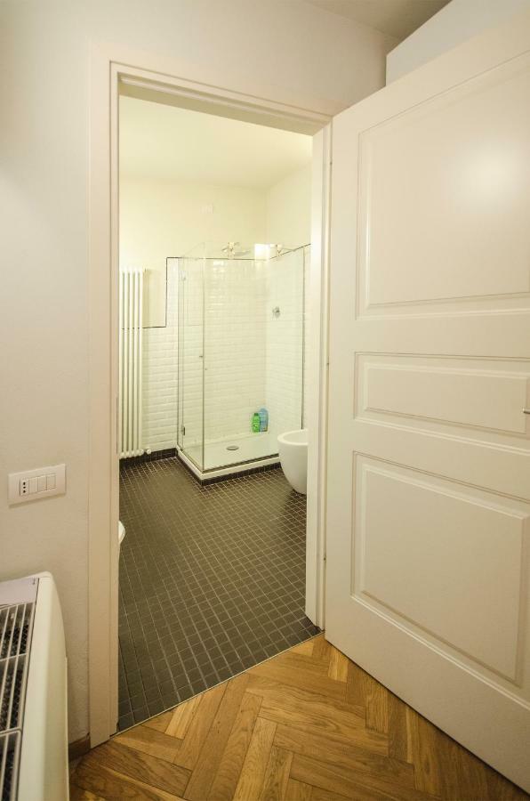 Azeglio Apartment, A Due Passi Da Piazza Maggiore بولونيا المظهر الخارجي الصورة